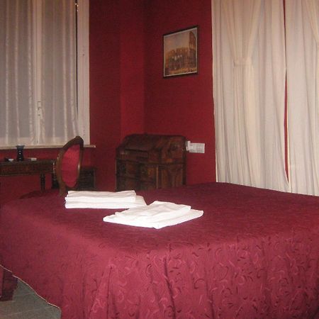 Hotel Ferraro Roma Ngoại thất bức ảnh