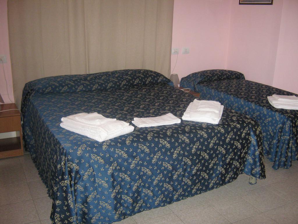 Hotel Ferraro Roma Ngoại thất bức ảnh
