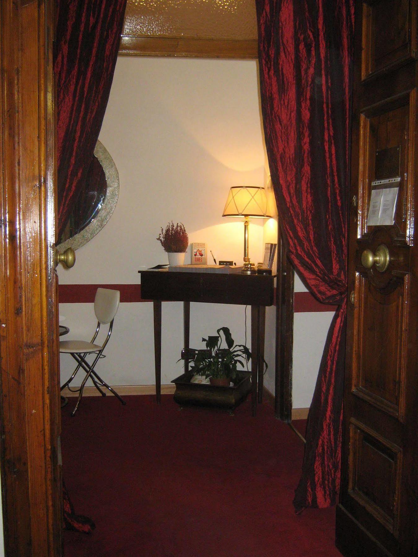 Hotel Ferraro Roma Ngoại thất bức ảnh