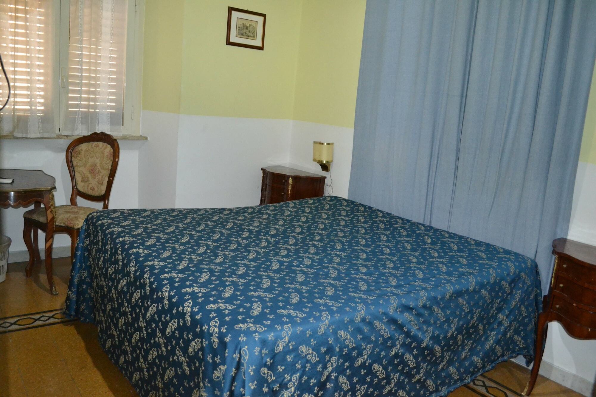 Hotel Ferraro Roma Ngoại thất bức ảnh